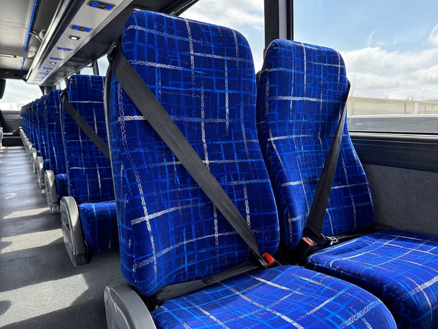 milpitas charter bus rentals to san jose mineta airport